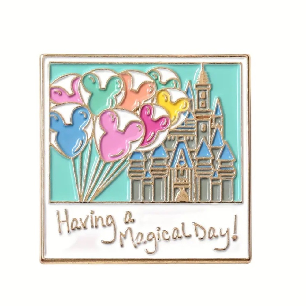 Disney Pin - Picture 2 of 4